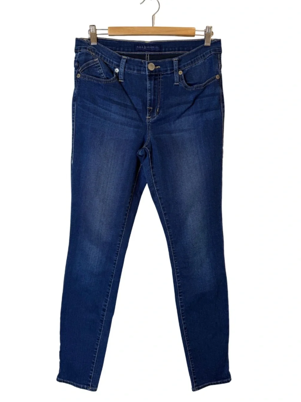 Rock & Republic | Classic High-Rise Skinny Jeans | Size 12 | EUC | Denim Casual - Picture 2 of 6